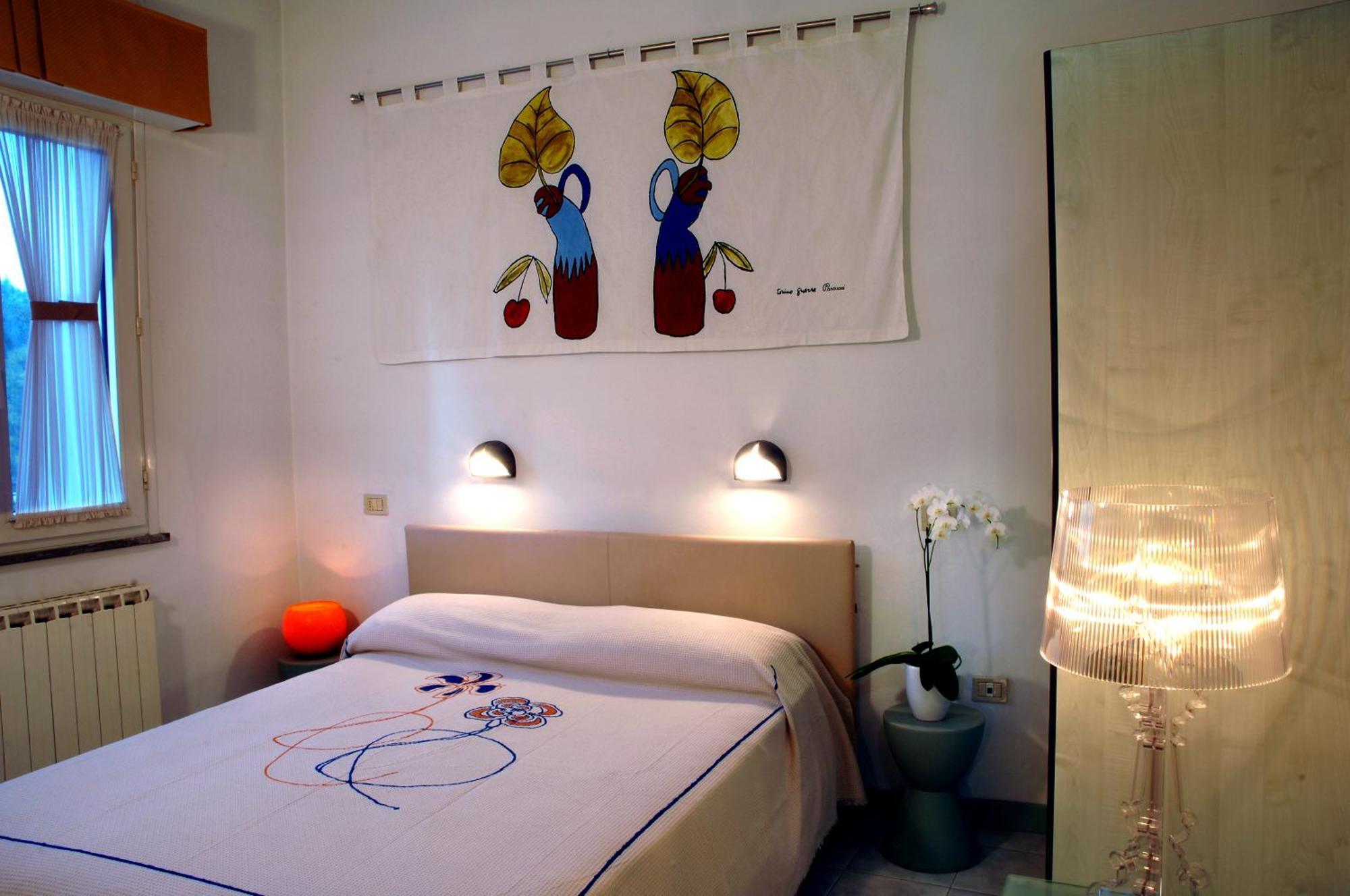 Hotel Eros Residence Червия Екстериор снимка