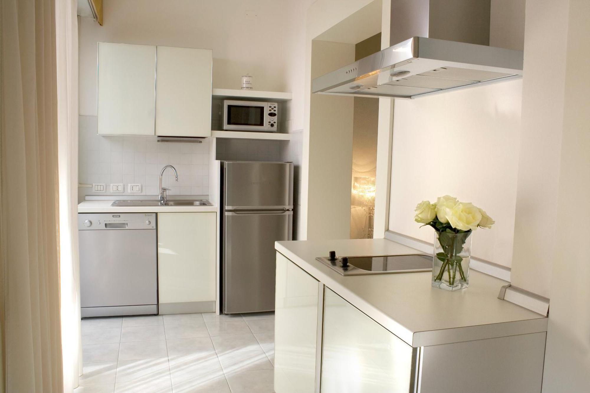 Hotel Eros Residence Червия Екстериор снимка