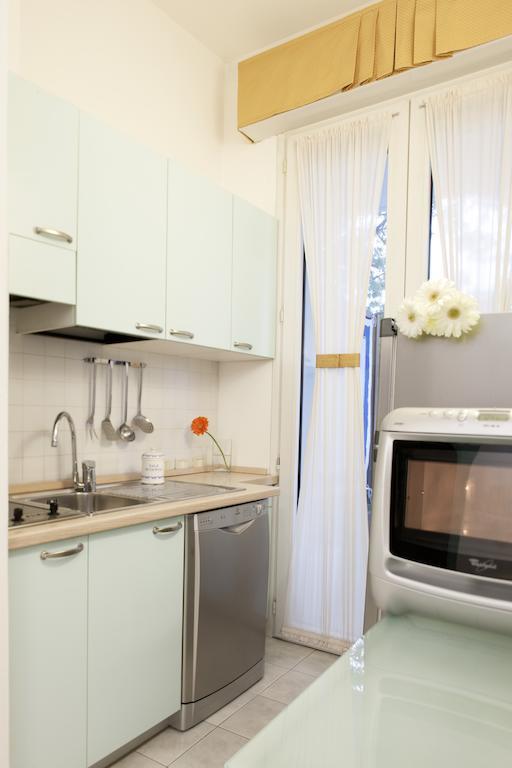 Hotel Eros Residence Червия Екстериор снимка