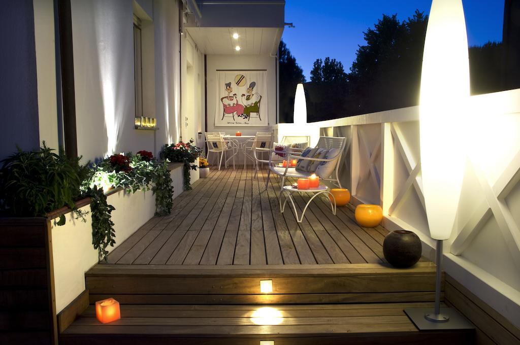 Hotel Eros Residence Червия Екстериор снимка